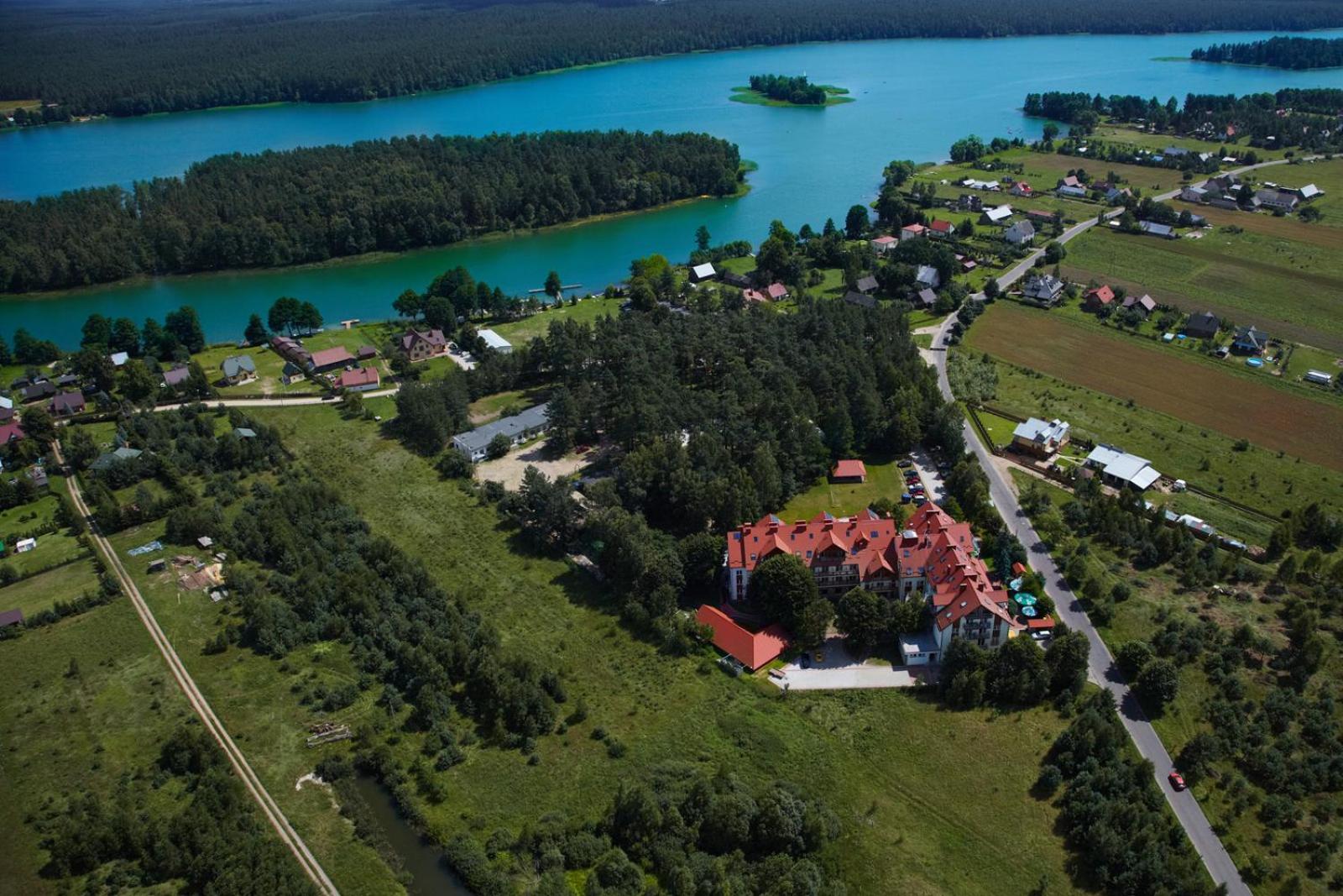 Hotel Albatros Serwy Экстерьер фото