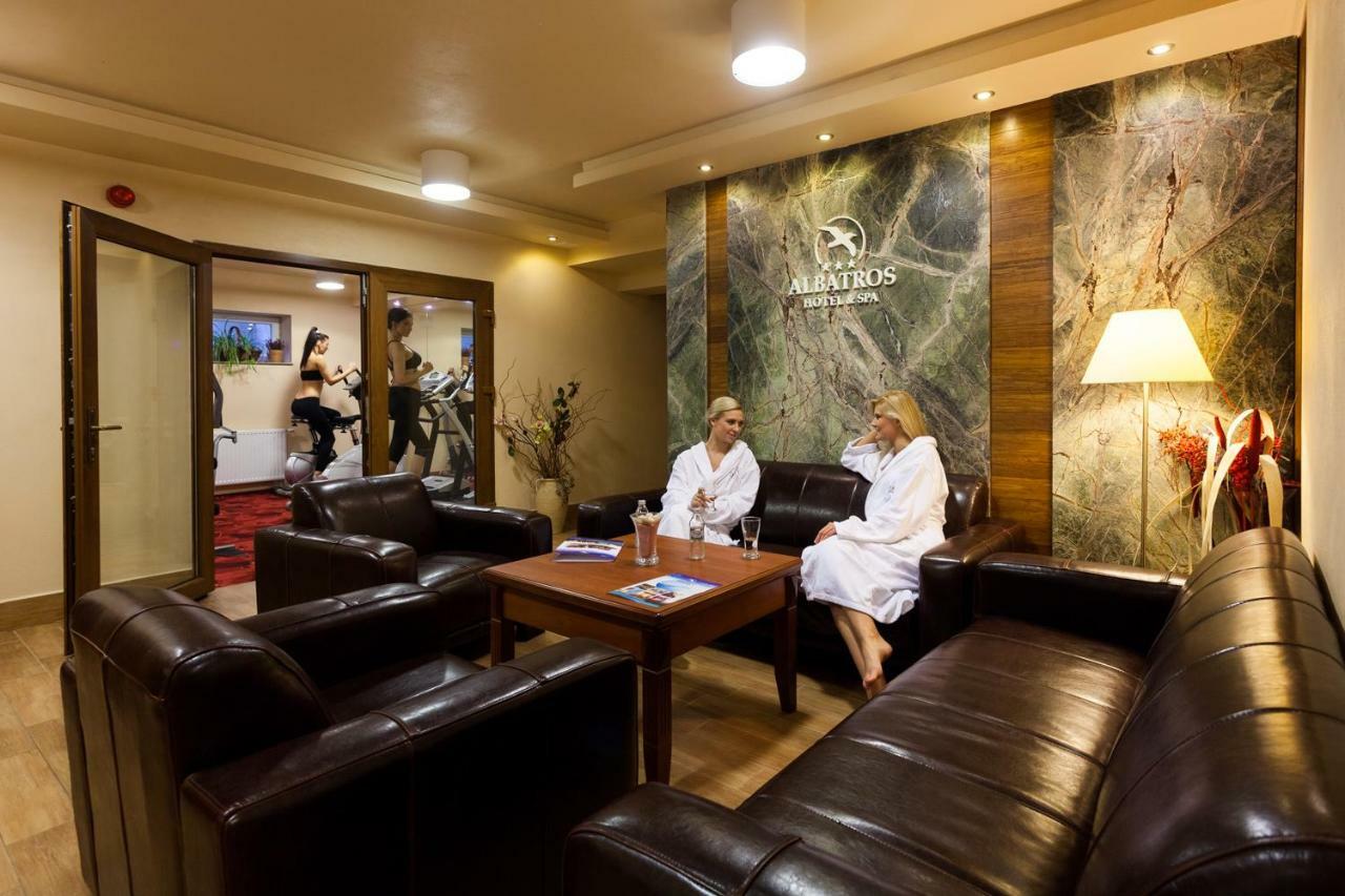 Hotel Albatros Serwy Экстерьер фото